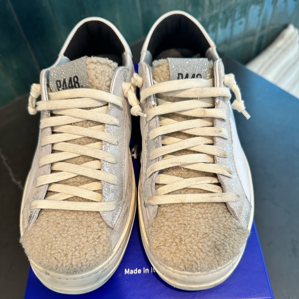 P448 shoes